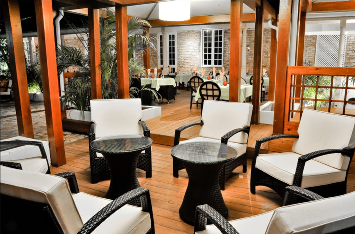 Island Inn All Inclusive